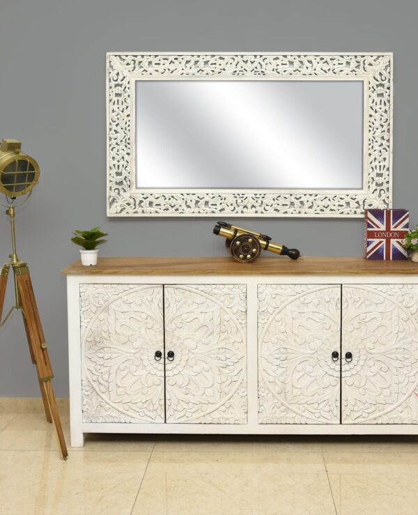 Sideboard & buffet tables