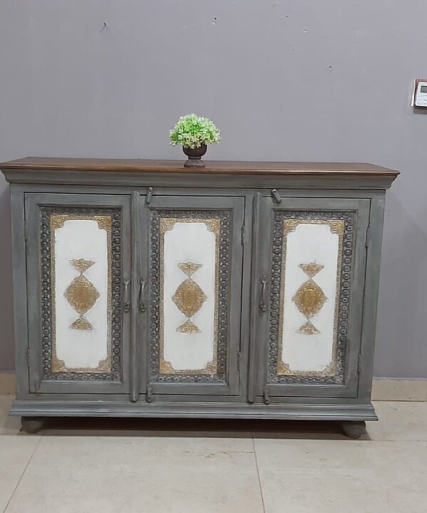 Sideboard and buffet table